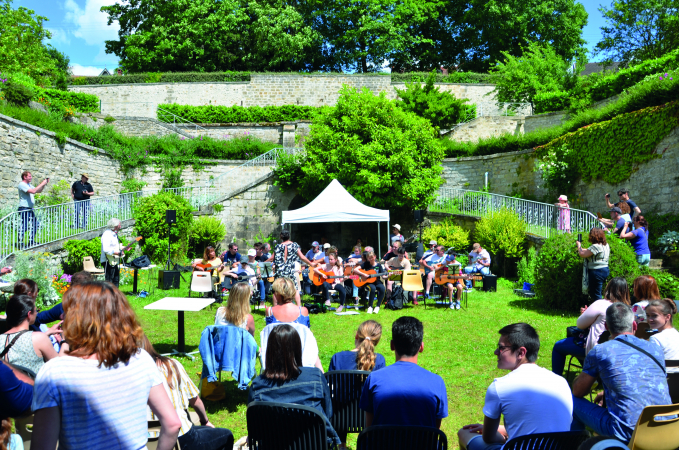 Guitares aux jardins